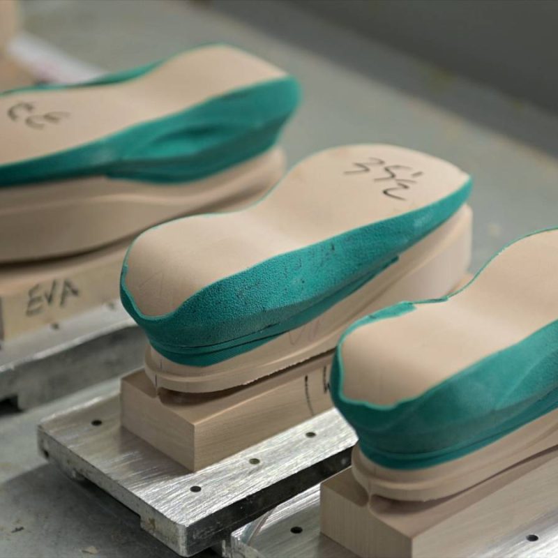 modelleria2.0 produzione fondi calzature monte urano