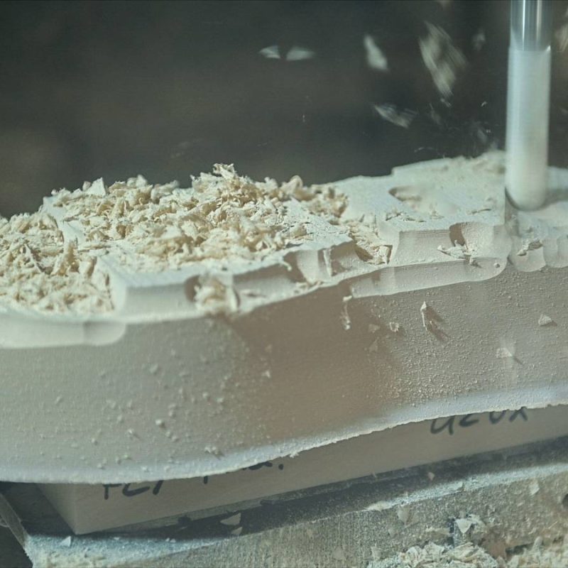 sviluppo modelli in resina di fondi per calzature