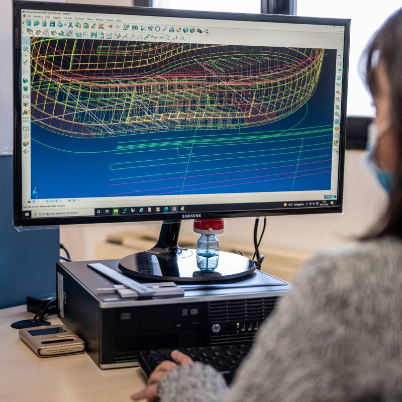 progettazione di modelli in resina di fondi per calzature